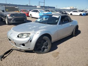 Mazda MX-5 (Miata) 2.0L 4 2008
