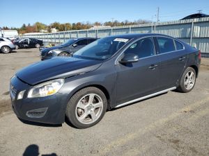 Volvo S60 T5 2.4L 5 2012