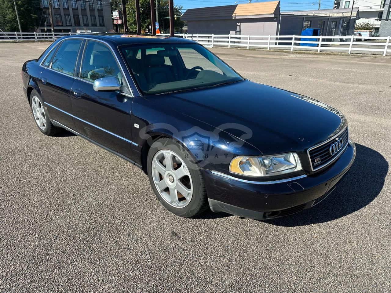 Audi S8 QUATTRO 4.2L 8 2002