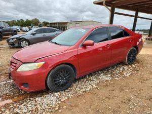Toyota Camry BASE 2.5L 4 2010