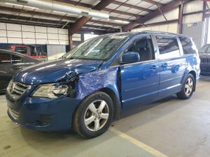 Volkswagen Routan SE 3.6L 6 2011