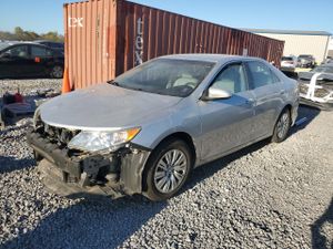 Toyota Camry BASE 2.5L 4 2012