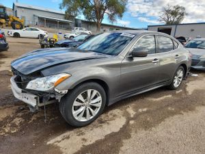 Infiniti M37 3.7L 6 2011