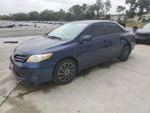 Toyota Corolla BASE 1.8L 4 2013
