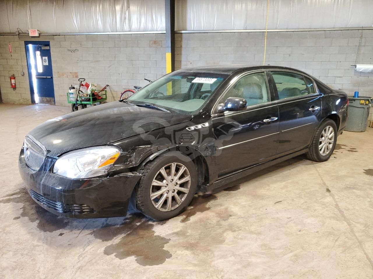 Buick Lucerne CXL 3.9L 6 2011