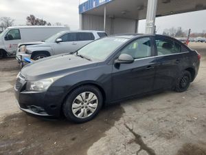 Chevrolet Cruze LS 1.8L 4 2012