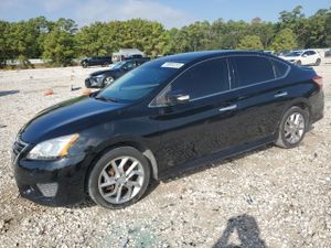 Nissan Sentra S 1.8L 4 2015