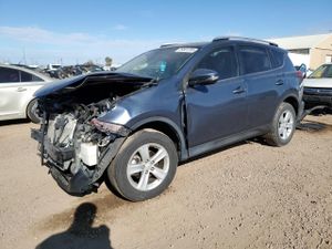 Toyota Rav4 XLE 2.5L 4 2014