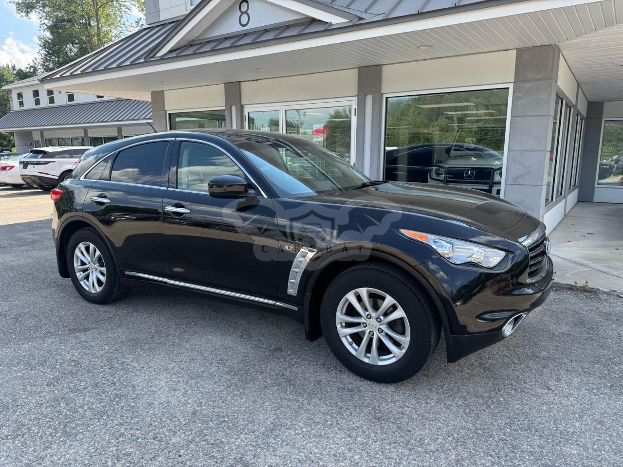 Infiniti QX70 3.7L 6 2014