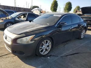 Nissan Maxima S 3.5L 6 2014