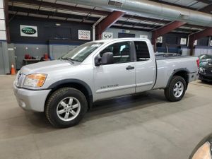 Nissan Titan XE 5.6L 8 2008