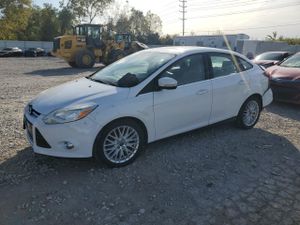 Ford Focus SEL 2.0L 4 2012