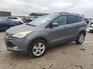 Ford Escape SE 2.0L 4 2014