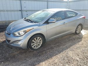 Hyundai Elantra SE 1.8L 4 2014