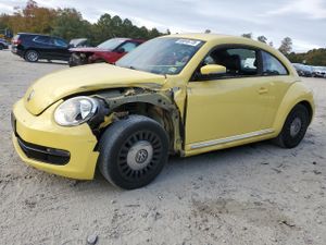 Volkswagen Beetle 2.5L 5 2013