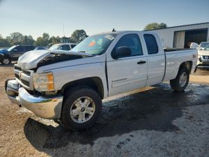 Chevrolet Silverado 1500 K1500 LT 5.3L 8 2013