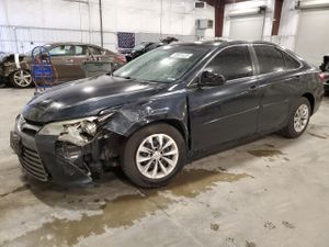 Toyota Camry LE 2.5L 4 2015