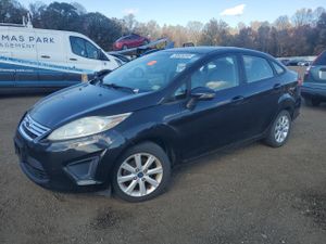 Ford Festiva SE 1.6L 4 2013