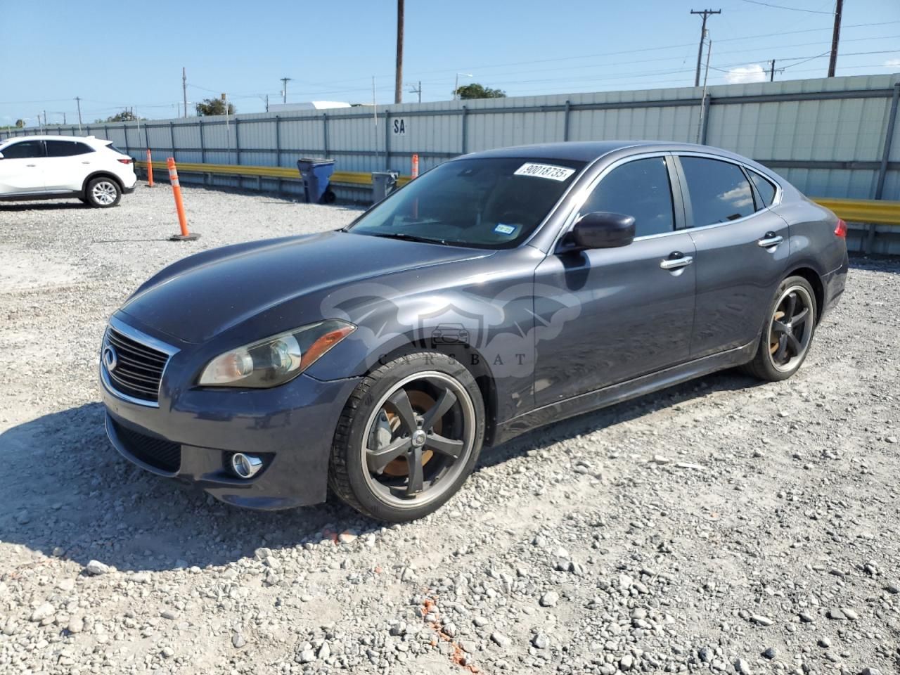 Infiniti M37 3.7L 6 2011