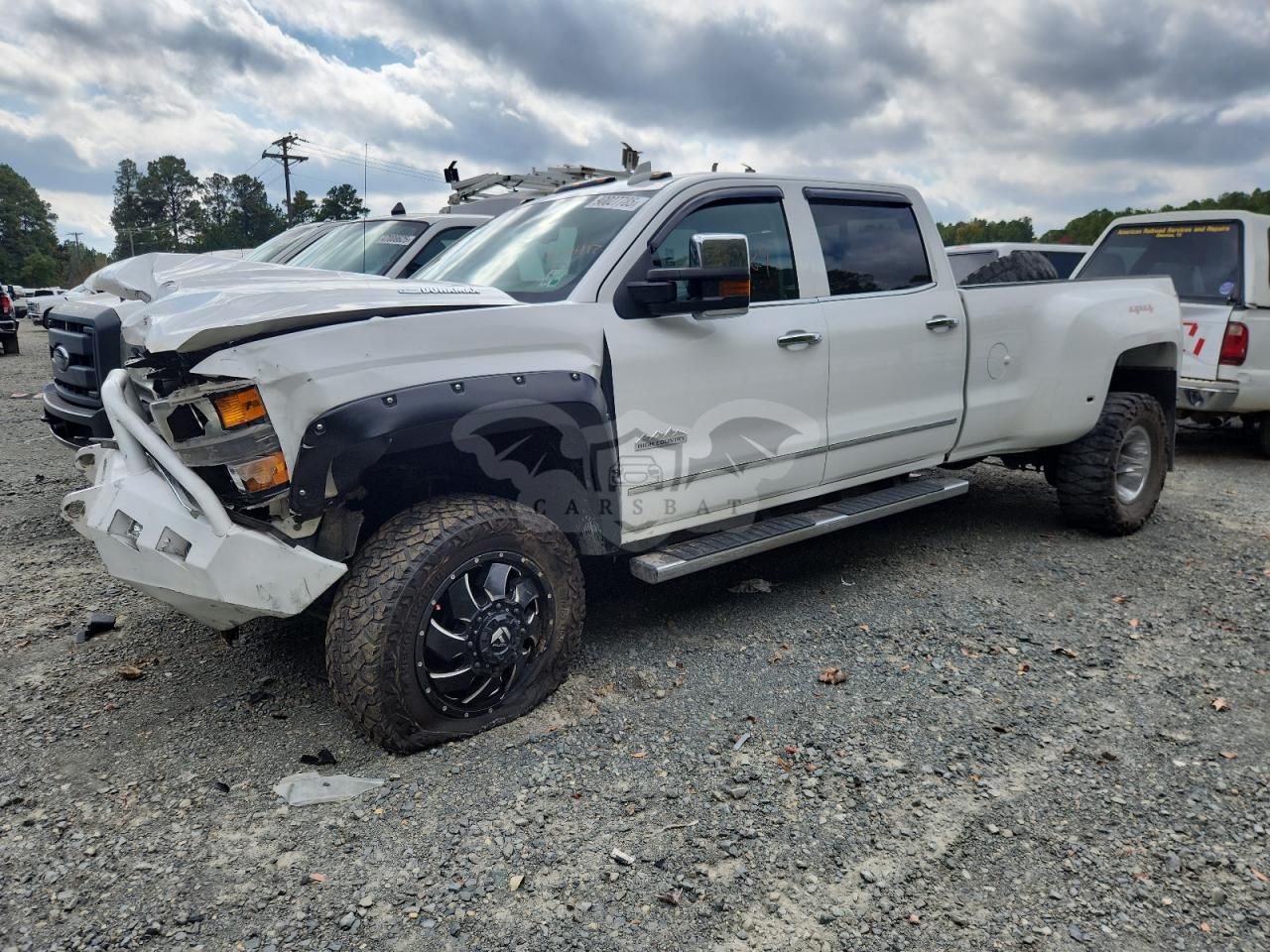 Chevrolet Silverado 3500 K3500 HIGH COUNTRY 6.6L 8 2015