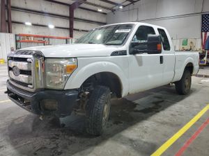 Ford F-250 SUPER DUTY 6.2L 8 2015