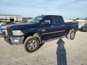 RAM 2500 LARAMIE 6.4L 8 2015