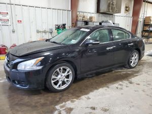 Nissan Maxima S 3.5L 6 2013