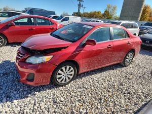 Toyota Corolla BASE 1.8L 4 2013