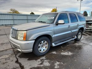 Cadillac Escalade LUXURY 6.0L 8 2002