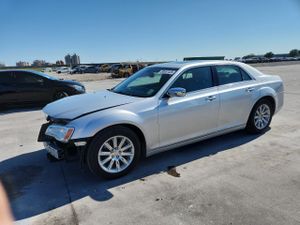 Chrysler 300 LIMITED 3.6L 6 2012