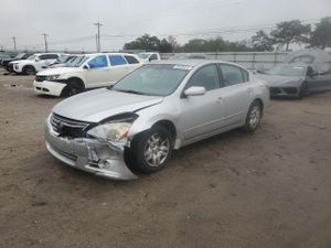 Nissan Altima BASE 2.5L 4 2011