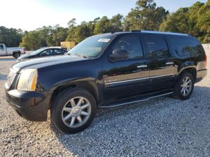 GMC Yukon DENALI 6.2L 8 2007