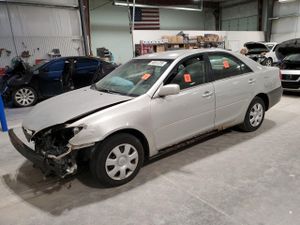 Toyota Camry LE 2.4L 4 2003