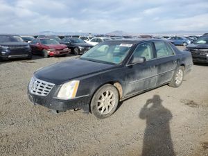 Cadillac DTS LUXURY COLLECTION 4.6L 8 2011