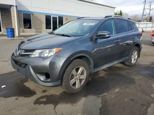 Toyota Rav4 XLE 2.5L 4 2013
