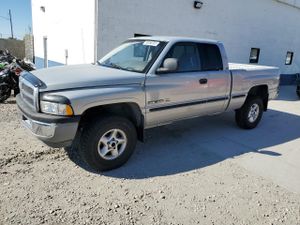 Dodge RAM 5.9L 8 1999