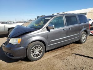 Chrysler Town & Country TOURING L 3.6L 6 2015