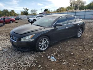 Nissan Maxima S 3.5L 6 2013