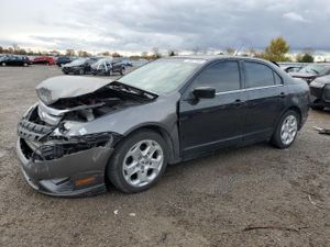 Ford Fusion SE 2.5L 4 2010