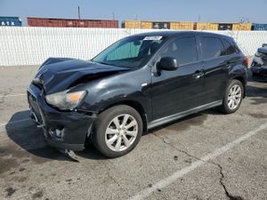 Mitsubishi Outlander ES 2.4L 4 2015
