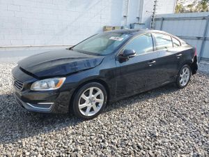 Volvo S60 2.5L 5 2015