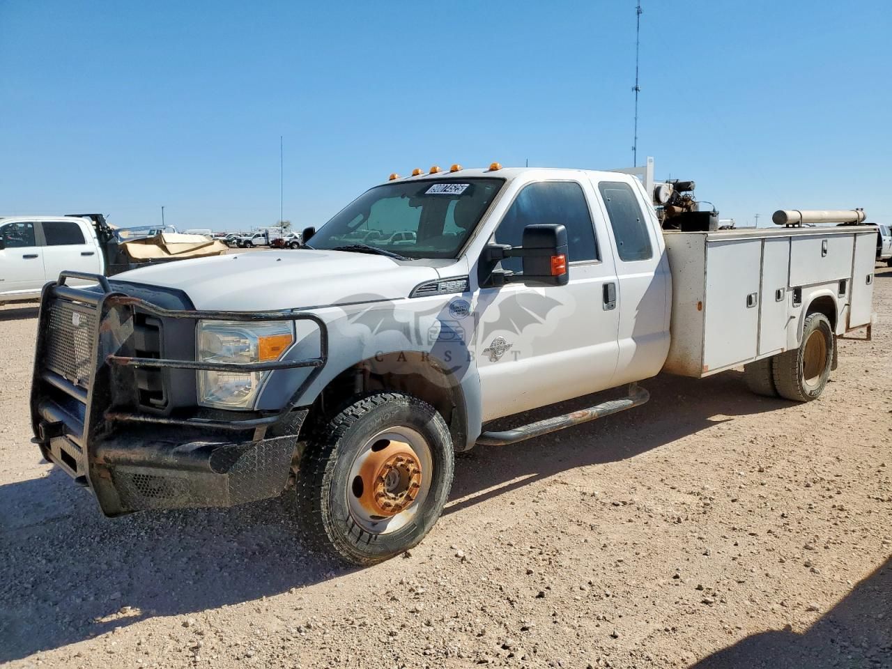 Ford F550 SUPER DUTY 6.7L 8 2015