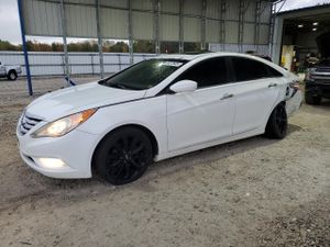 Hyundai Sonata SE 2.4L 4 2011