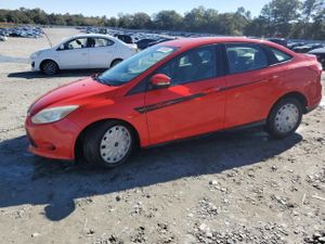Ford Focus SE 2.0L 4 2013