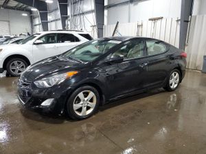 Hyundai Elantra GLS 1.8L 4 2013