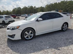 Toyota Camry L 2.5L 4 2013