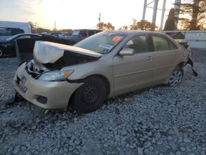 Toyota Camry BASE 2.5L 4 2010