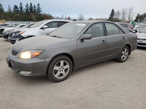 Toyota Camry LE 2.4L 4 2004