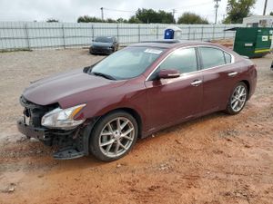 Nissan Maxima S 3.5L 6 2010