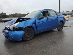 Ford Focus S 2.0L 4 2011